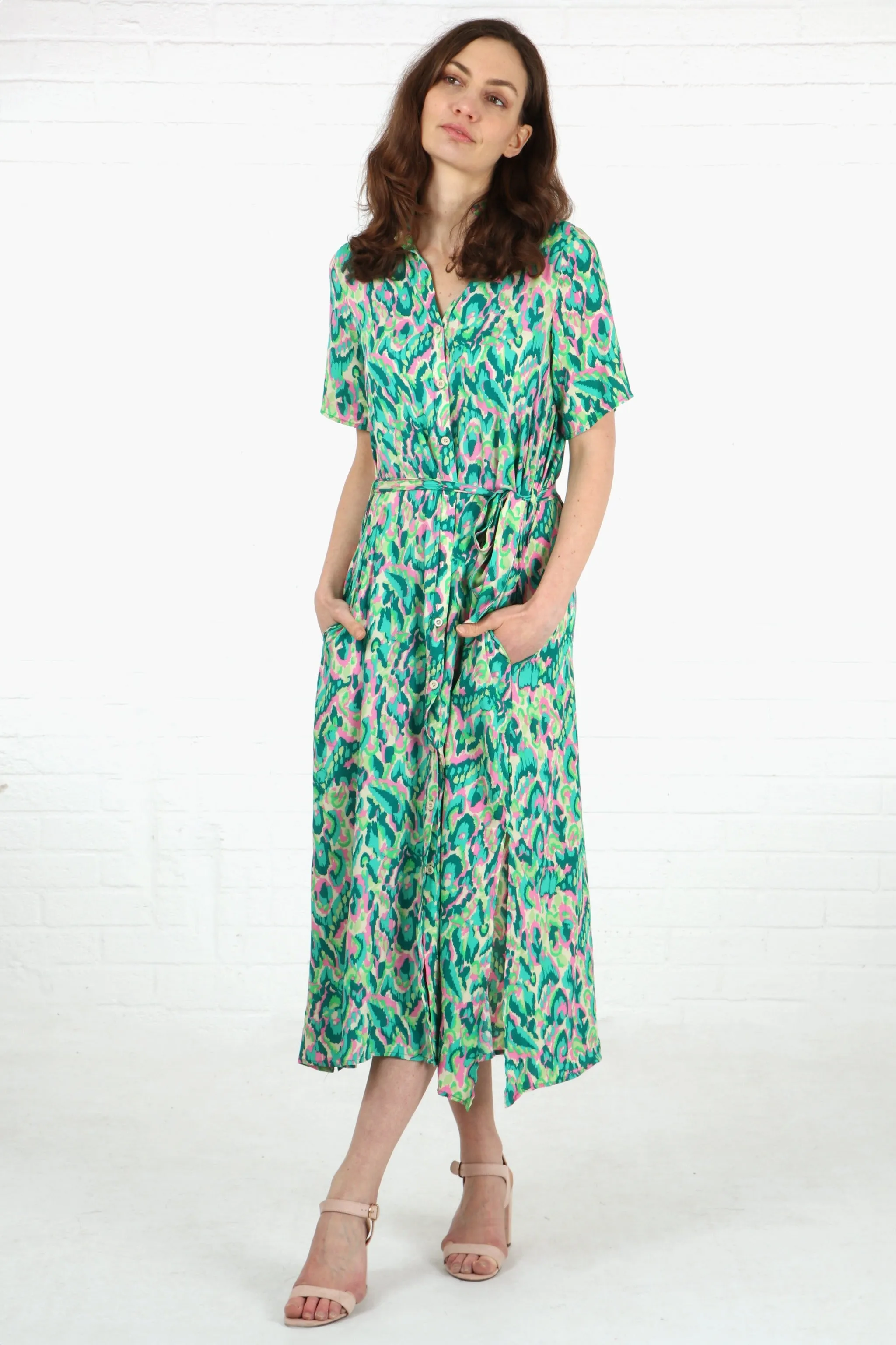 Abstract Print Short Sleeve Button Down Midi Shirt Dress in Green