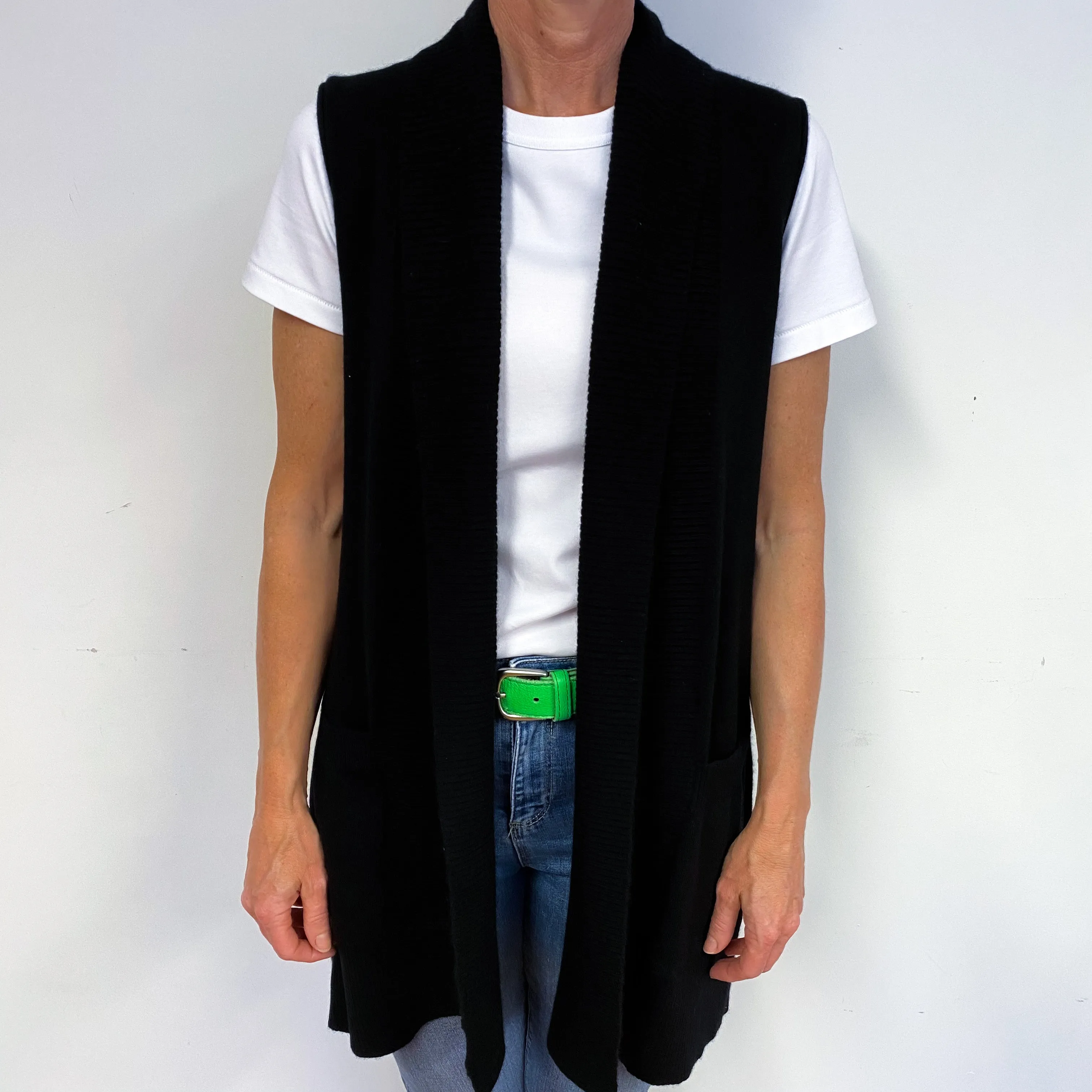 Black Sleeveless Cashmere Edge to Edge Cardigan Medium