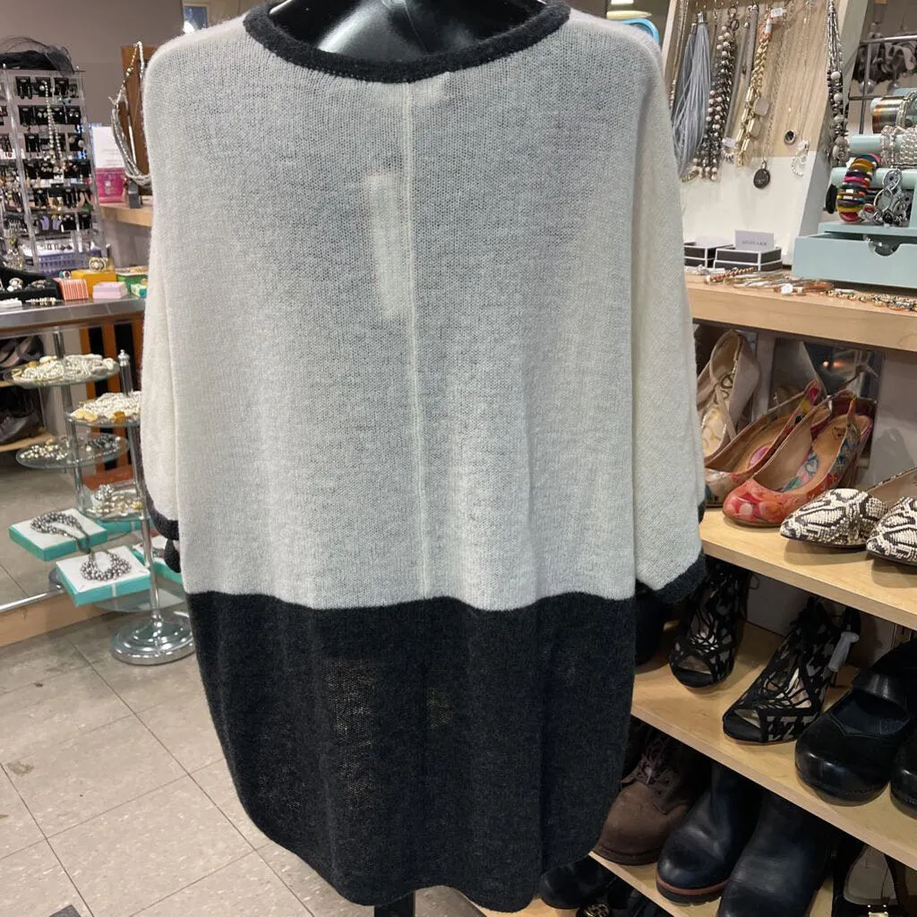 Brodie Sweater/Poncho Cashmere S/M