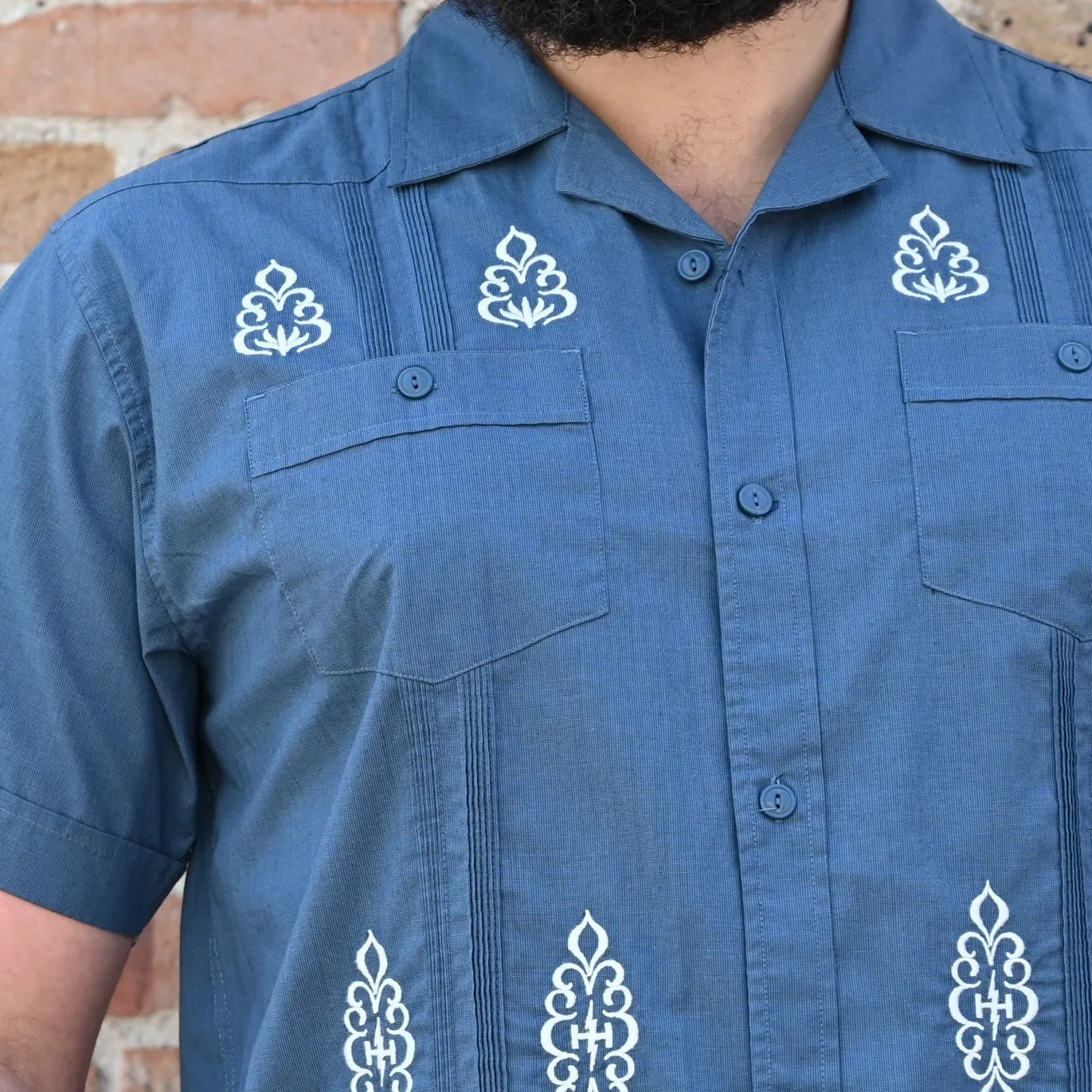 Guayabera Shirt in Midnight