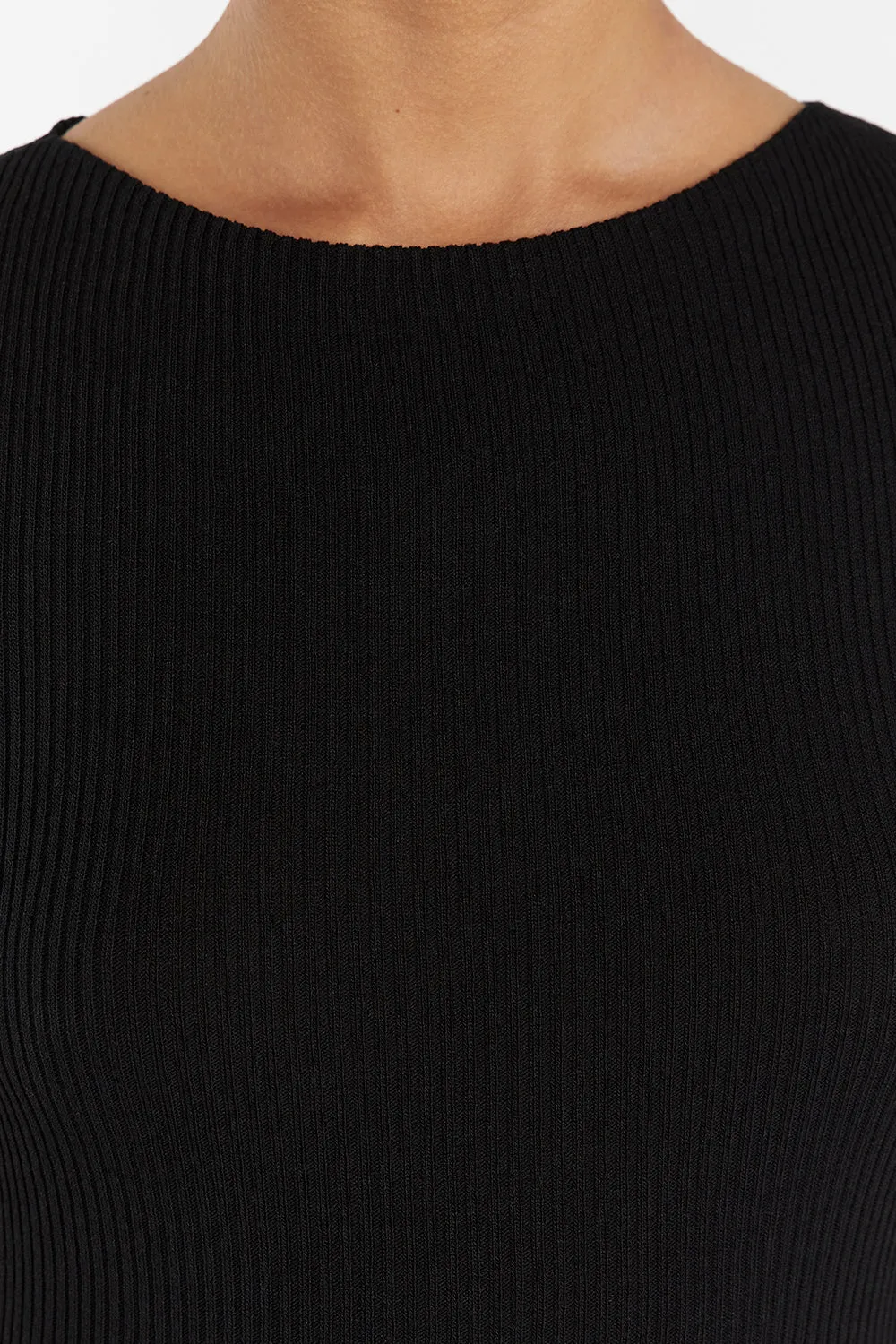 MAX BLACK BOAT NECK KNIT MIDI DRESS