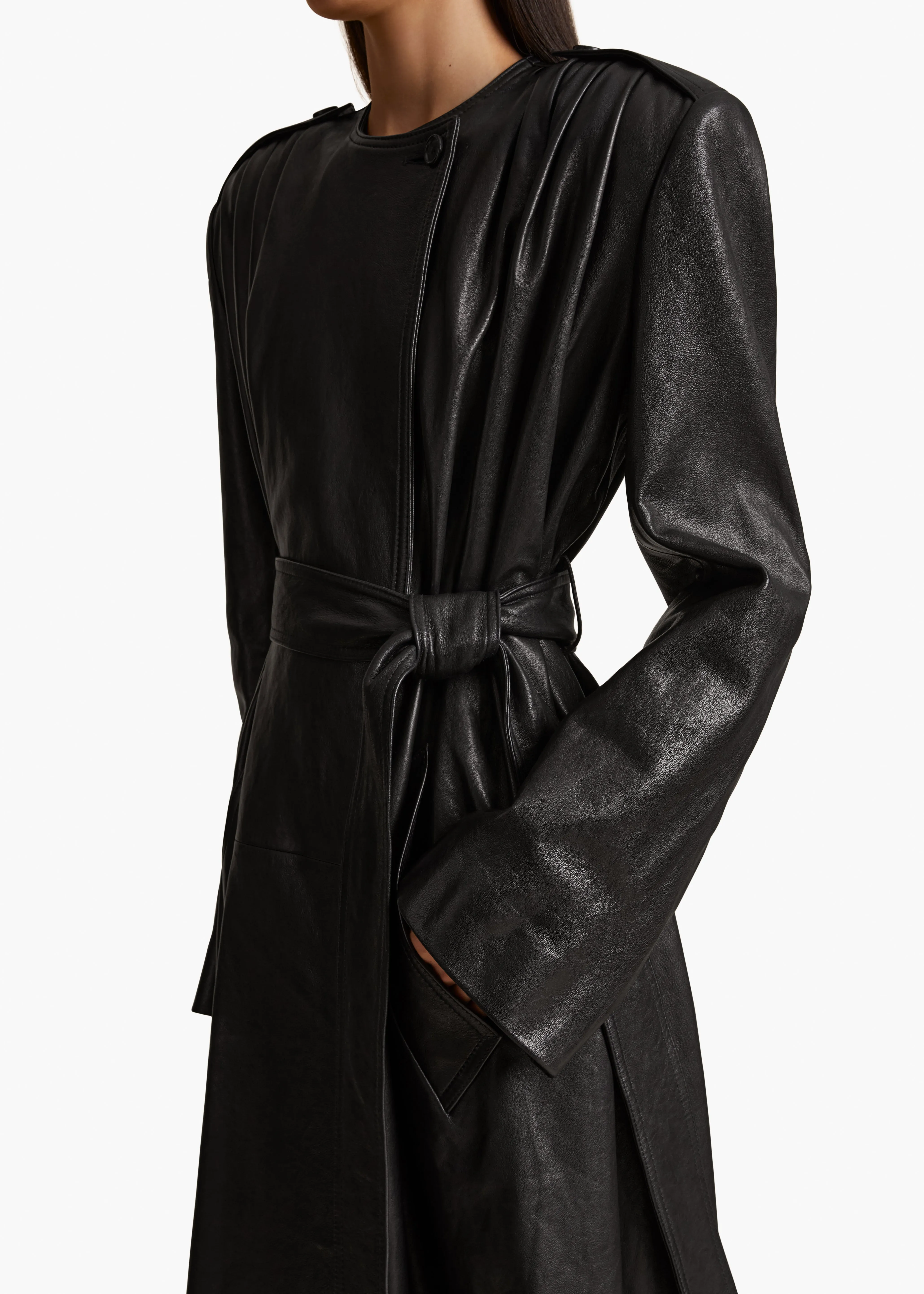 Minnler Trench in Black Leather