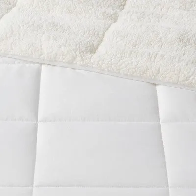 New - Twin/Twin Extra Long Faux Shearling Washed Microfiber Reversible Comforter