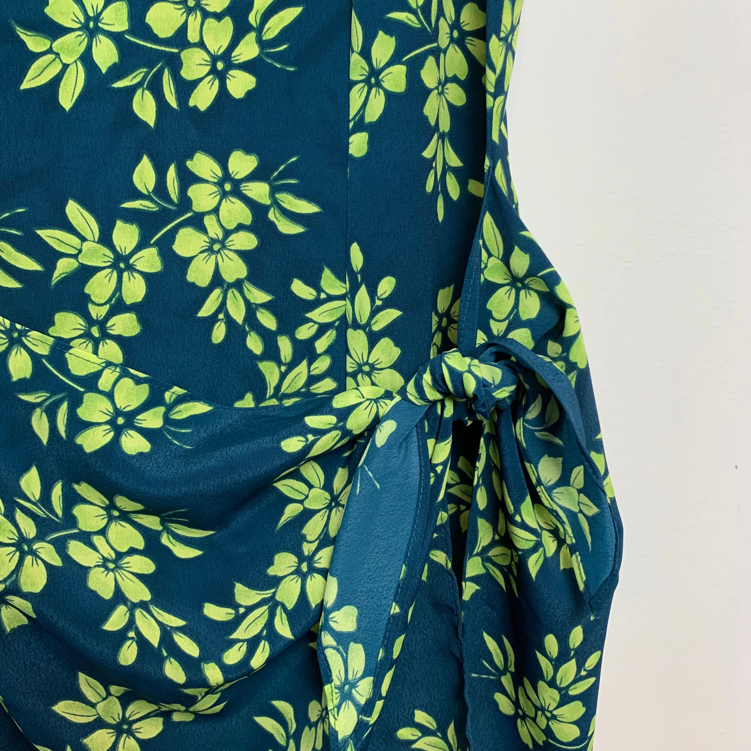 Vintage 90s Trilogy Rampage Clothing Co Hawaiian Dress Wrap 6